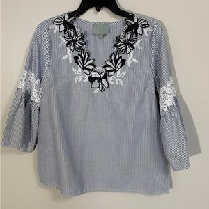 SKIES ARE BLUE BRAND- Blue white strip top small